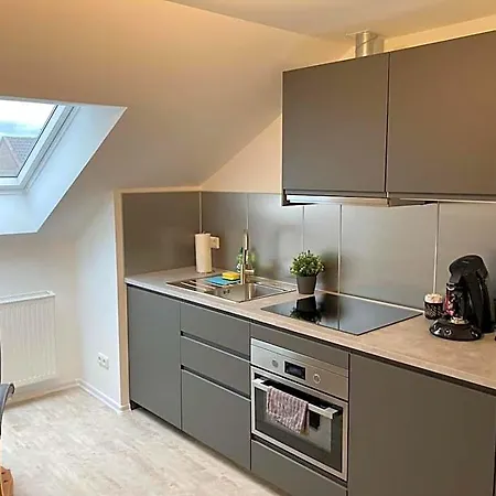 Meinpartments - Modern Business Apartmenthouse Hotell 3*